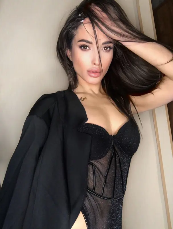 Teodora N.